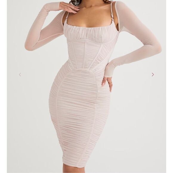 House of CB freyja size M gathered corset ruched dress - EUC - Picture 2 of 9